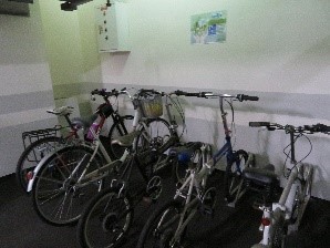 腳踏車停放區